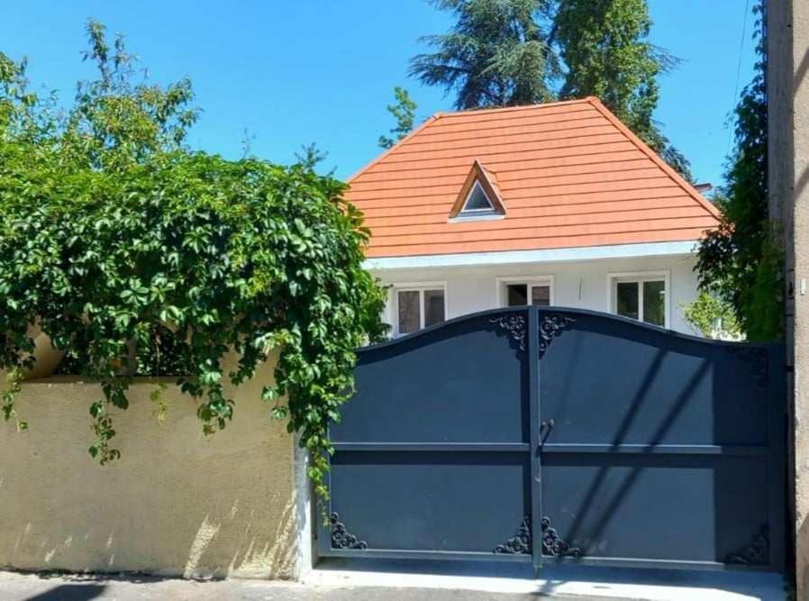 Gite La Belle Etoile - Паре-ле-Моньяль Экстерьер фото